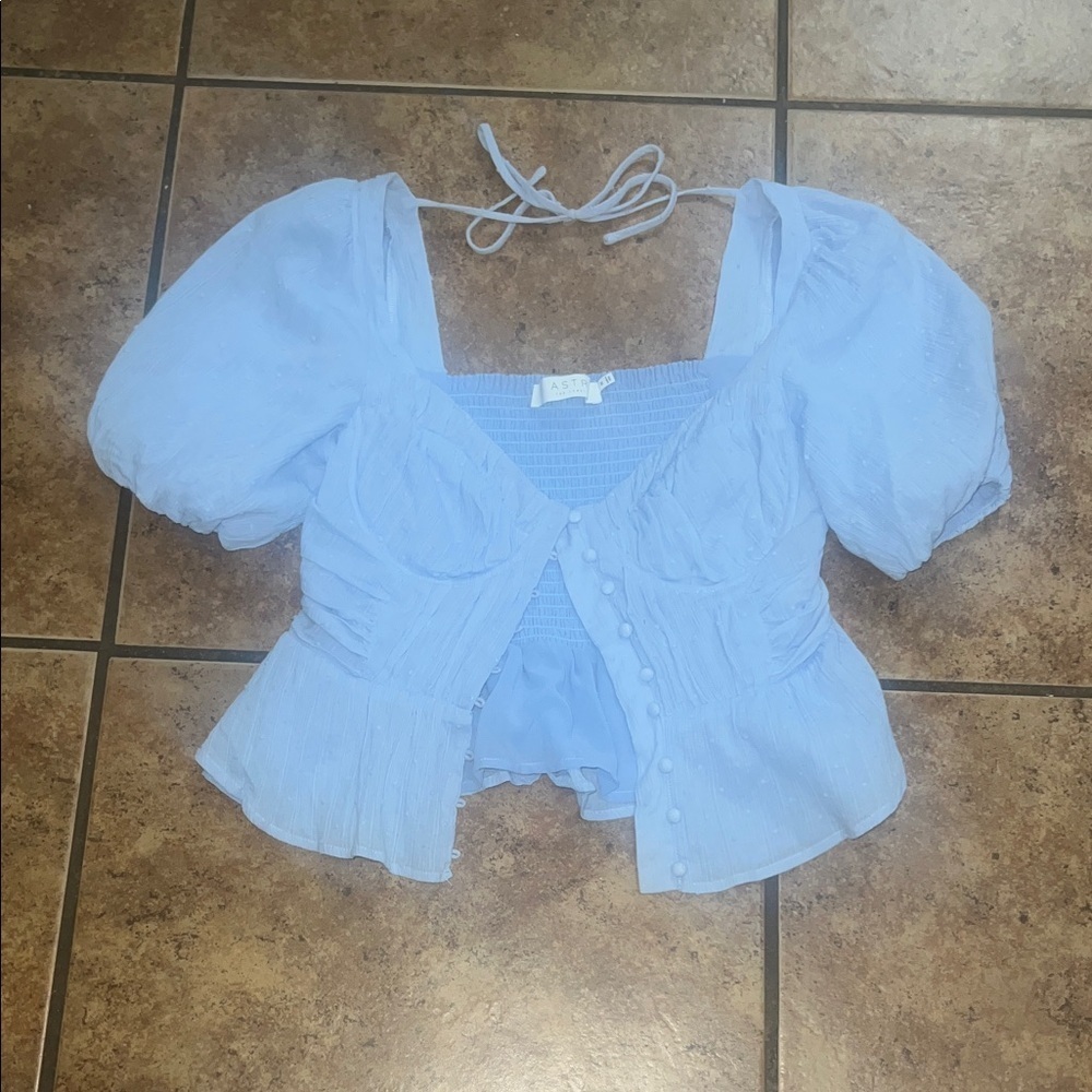 Astr Light Blue Puff Sleeve Blouse - Picture 2 of 5